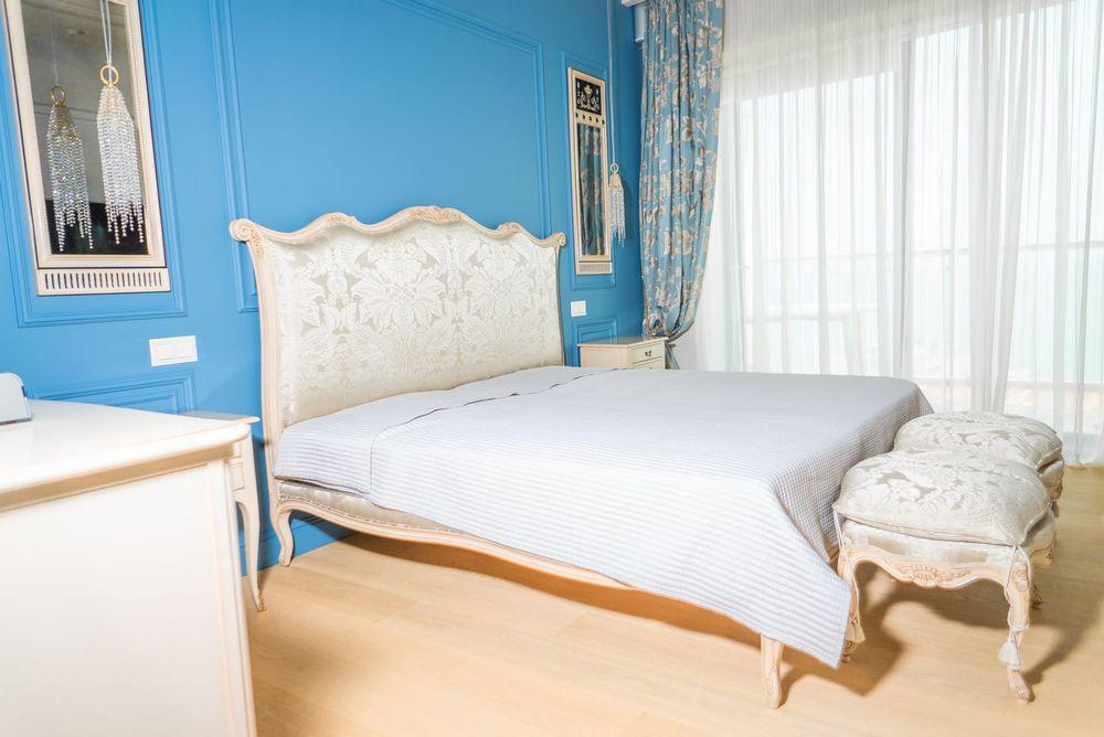 Спальня пентхауса 262 м² в Актёр Гэлакси с панорамным остеклением